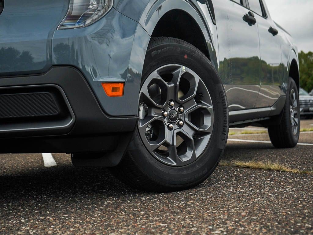 New 2026 Ford Maverick XLT w/ XLT Luxury Package AWD/4WD image 6