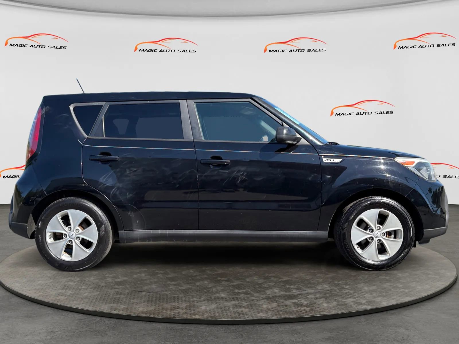 Used 2016 Kia Soul FWD image 6