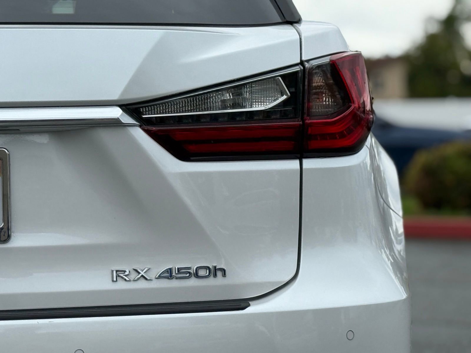 Used 2020 Lexus RX 450h AWD w/ Premium Package image 14