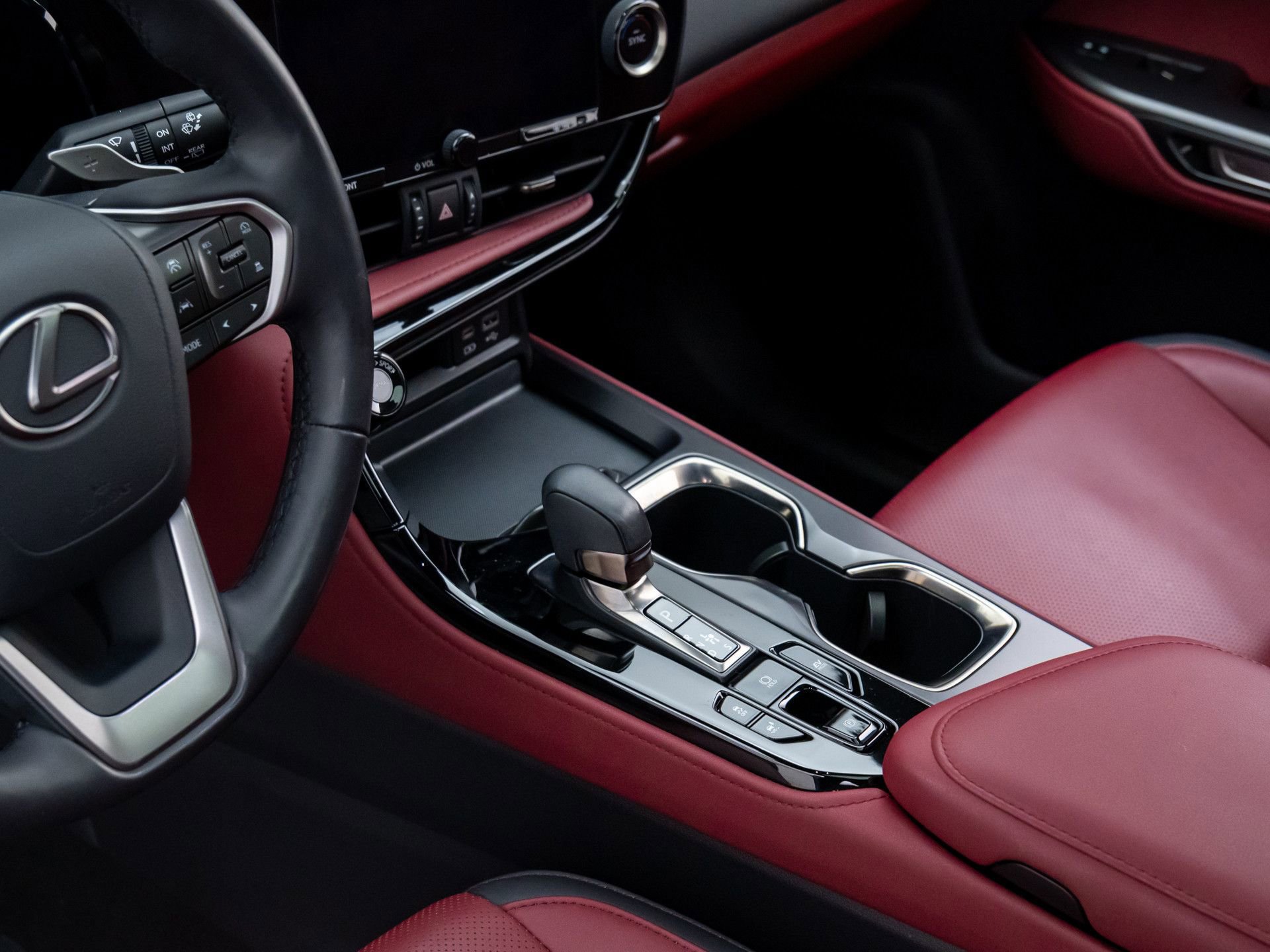 Used 2024 Lexus NX 350 AWD image 12