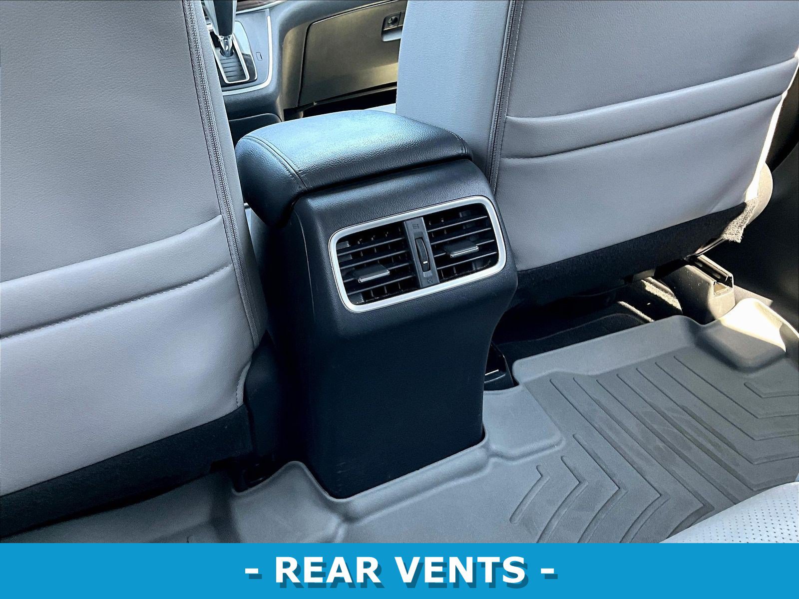 Used 2016 Honda CR-V Touring image 10