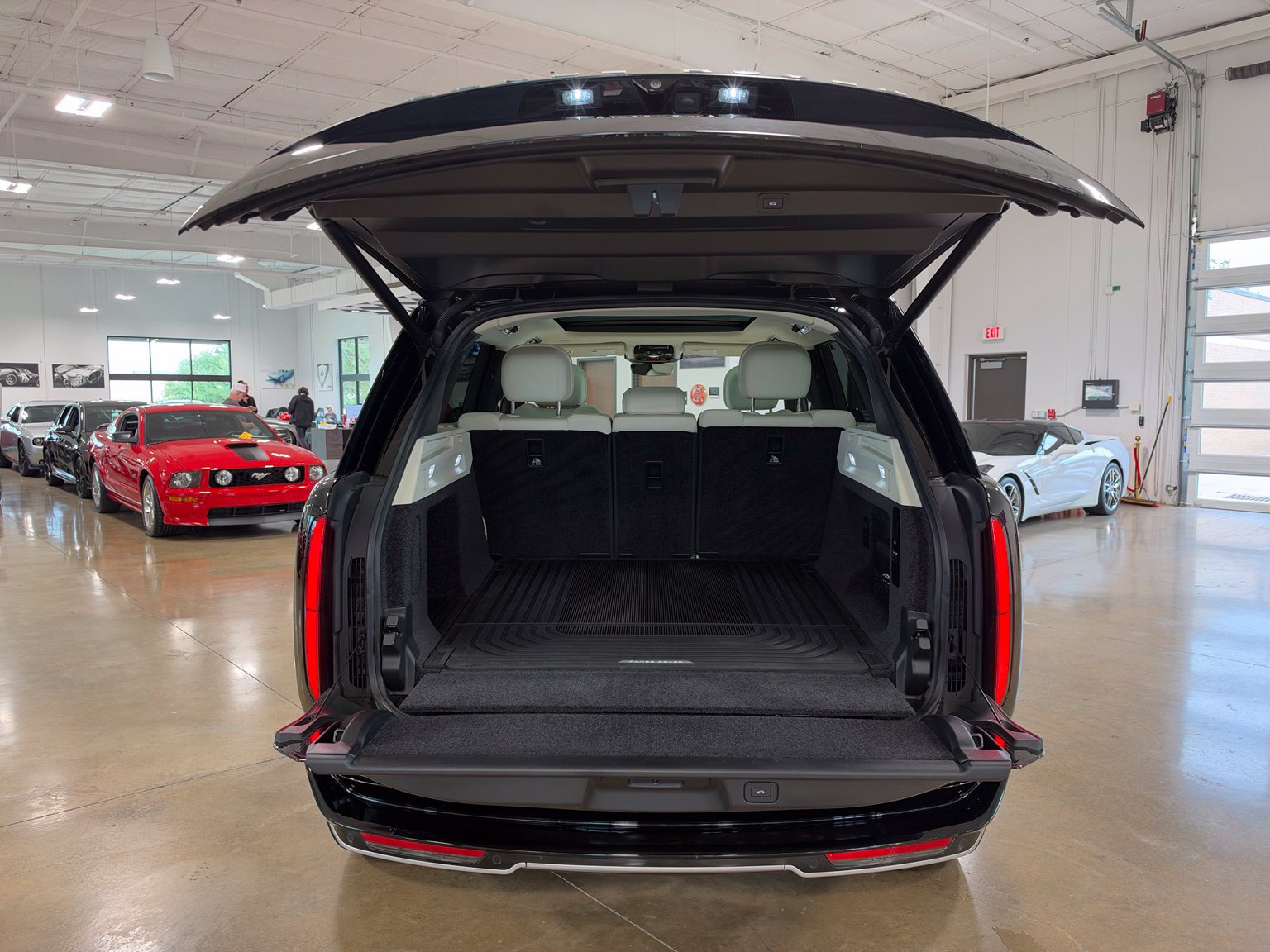Used 2024 Land Rover Range Rover SE AWD/4WD image 43