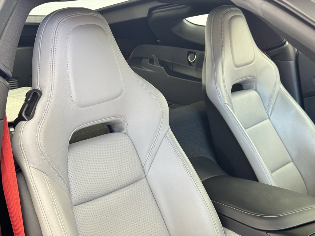 Used 2019 Chevrolet Corvette Z06 w/ Battery Protection Package image 27