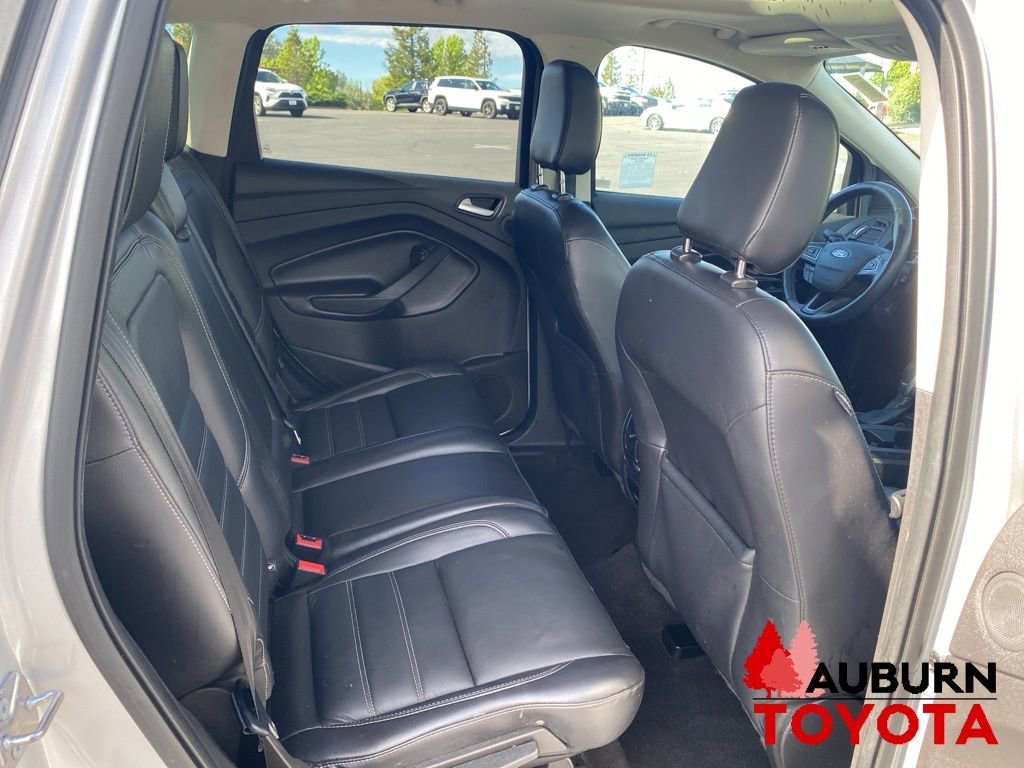 Used 2019 Ford Escape Titanium FWD image 18