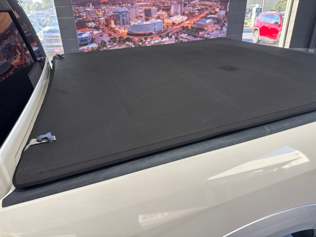 Used 2017 RAM 1500 Laramie w/ Convenience Group AWD/4WD image 13