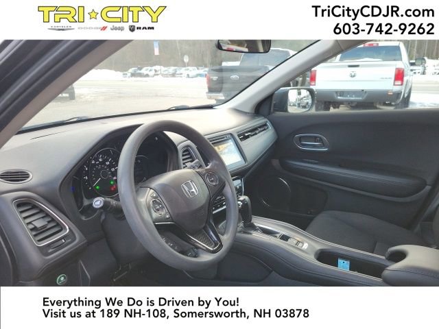 Used 2018 Honda HR-V EX image 16