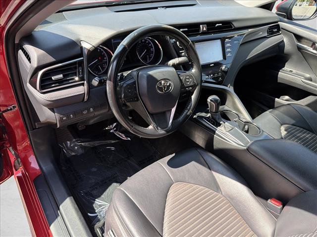 Used 2020 Toyota Camry SE FWD image 13