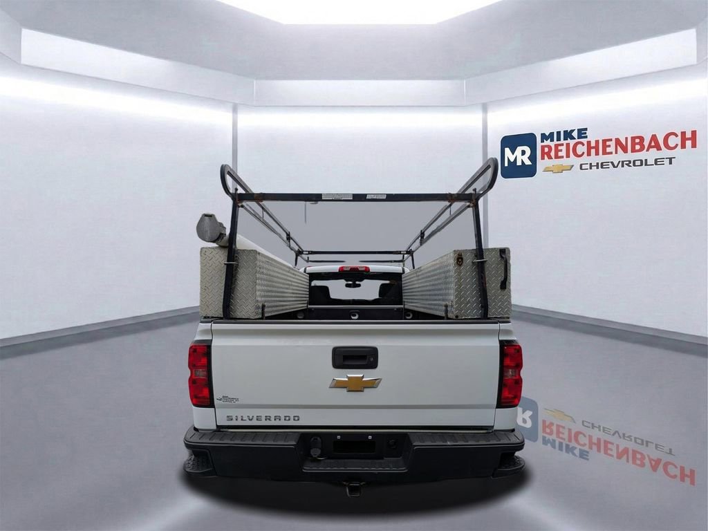 Used 2016 Chevrolet Silverado 1500 W/T w/ WT Convenience Package AWD/4WD image 4