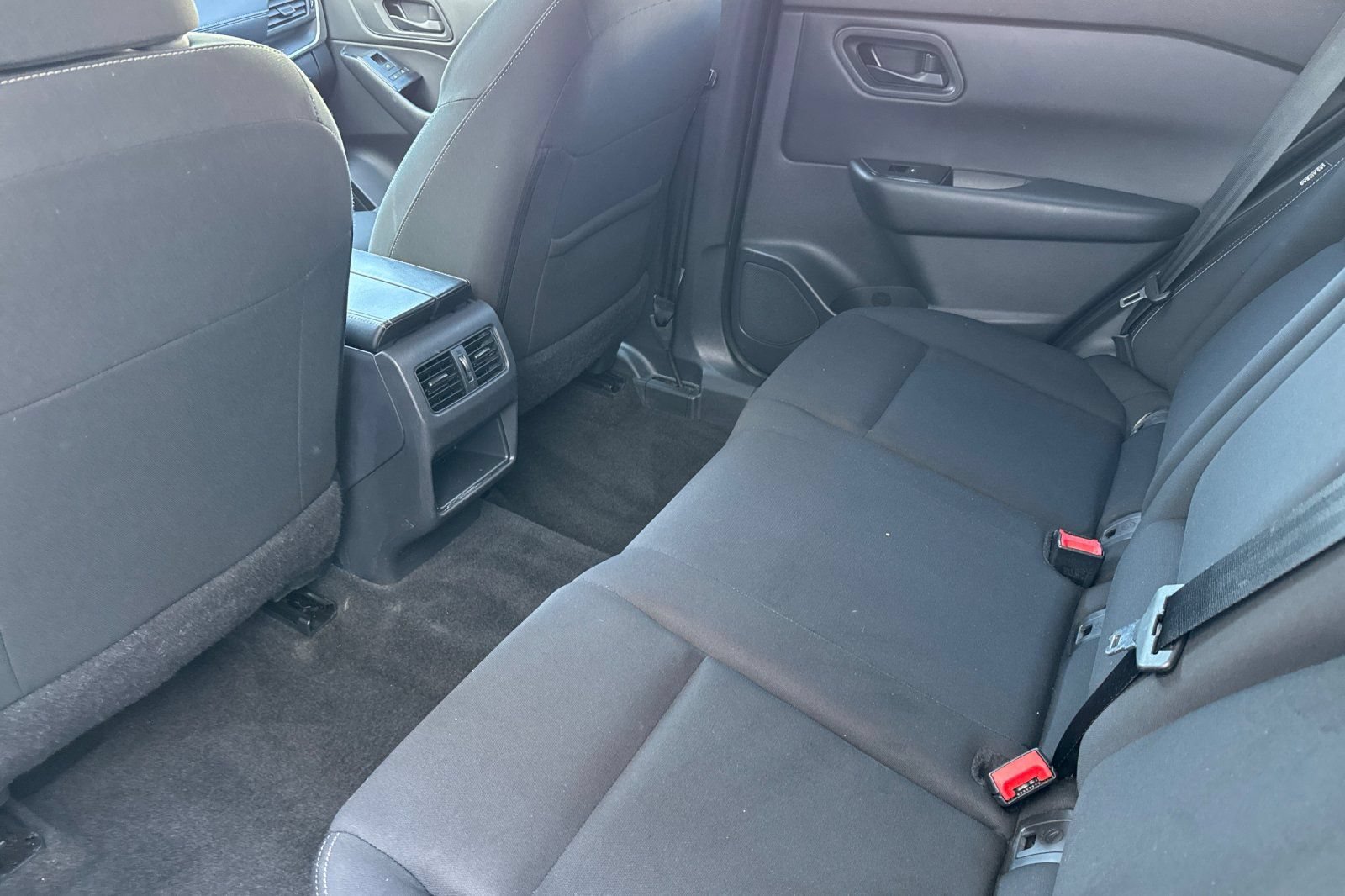 Certified 2024 Nissan Rogue S FWD image 13
