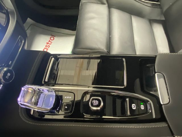 Used 2025 Volvo S60 T8 Ultra AWD/4WD image 25