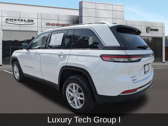 Used 2024 Jeep Grand Cherokee Laredo X w/ Luxury Tech Group I AWD/4WD image 5