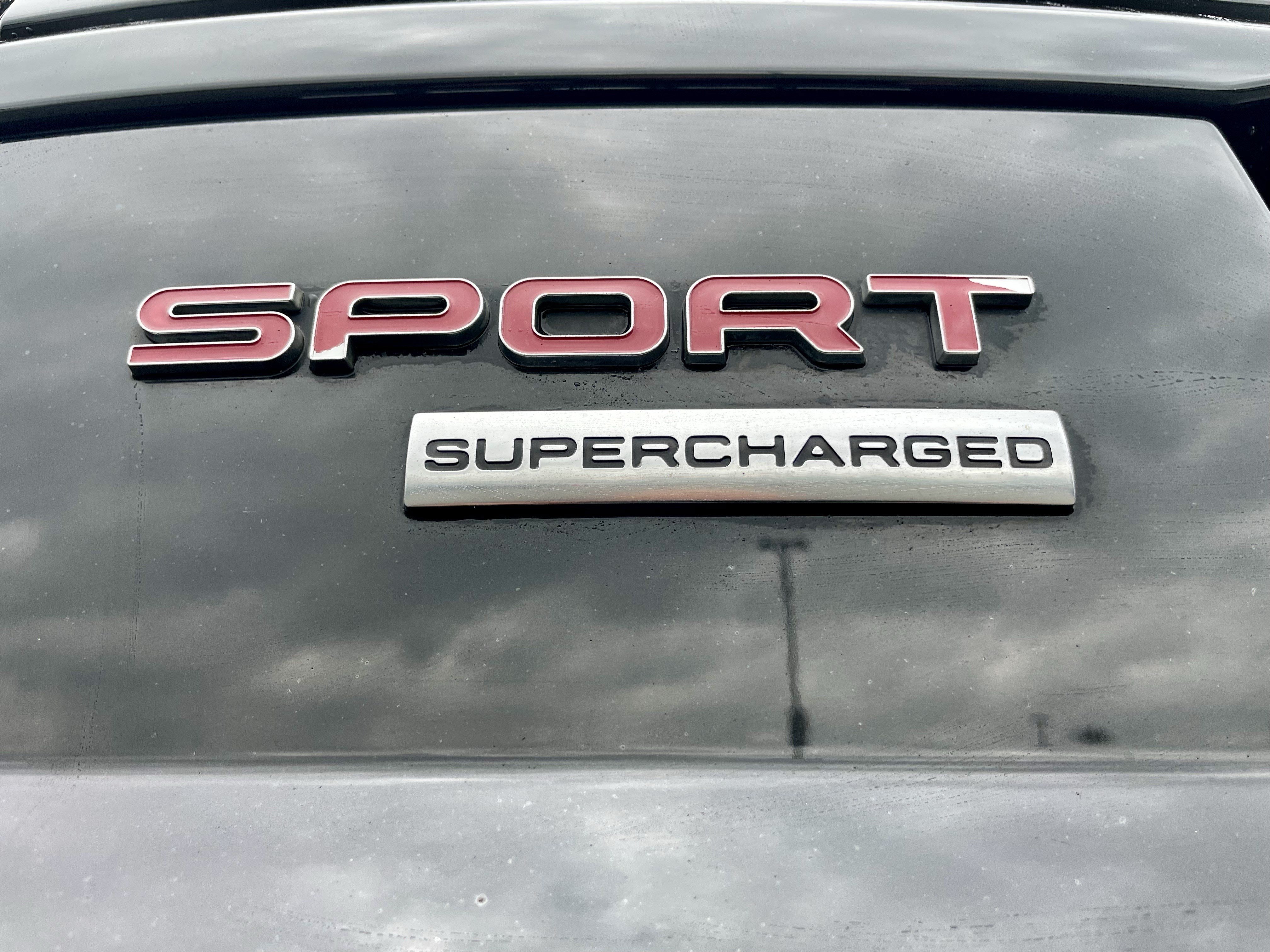 Used 2015 Land Rover Range Rover Sport Supercharged AWD/4WD image 33