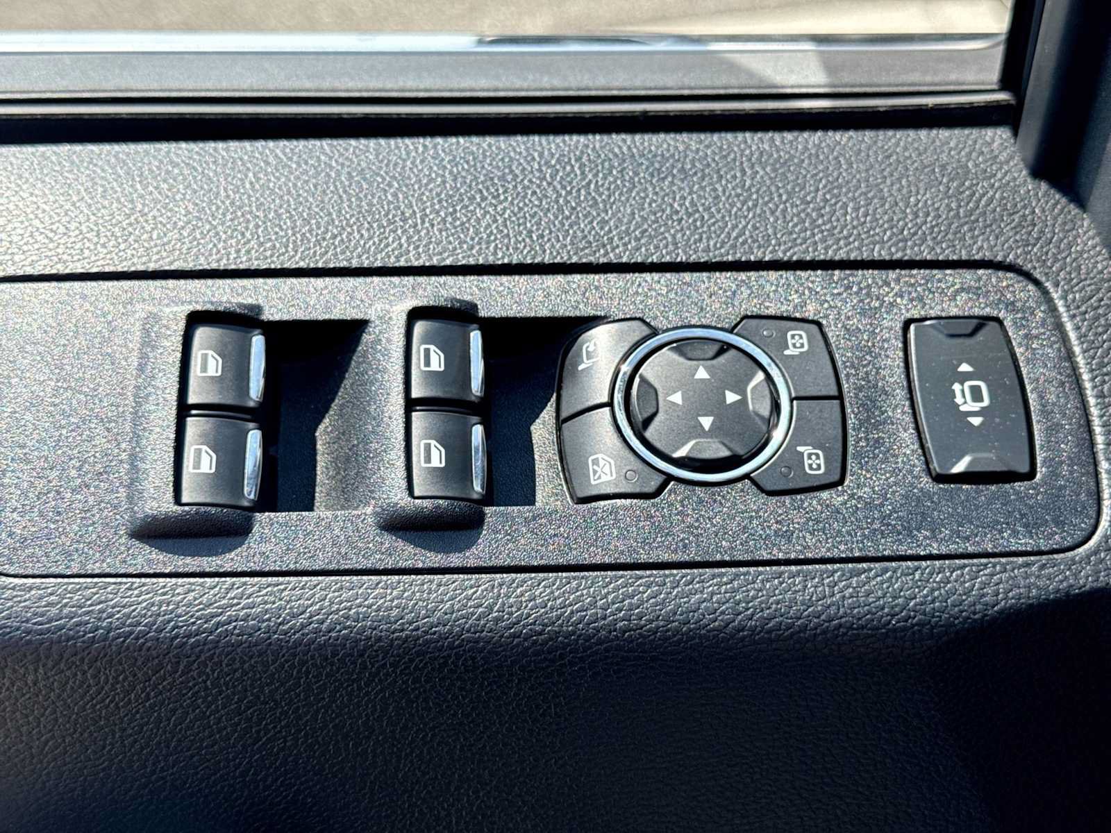 Used 2020 Ford F250 Platinum AWD/4WD image 17