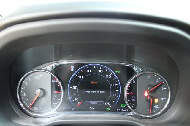 Used 2023 GMC Acadia AT4 w/ GMC Pro Grade Package AWD/4WD image 18