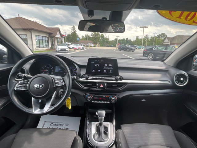 Used 2019 Kia Forte S w/ S Premium Package FWD image 12