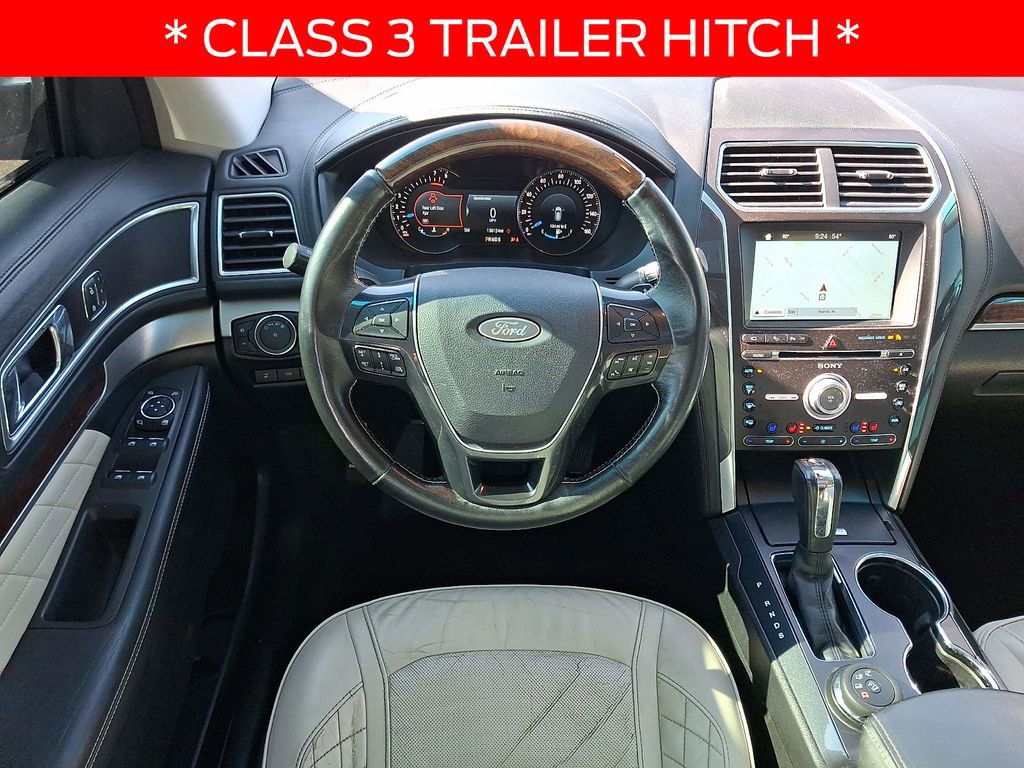 Used 2017 Ford Explorer Platinum image 13