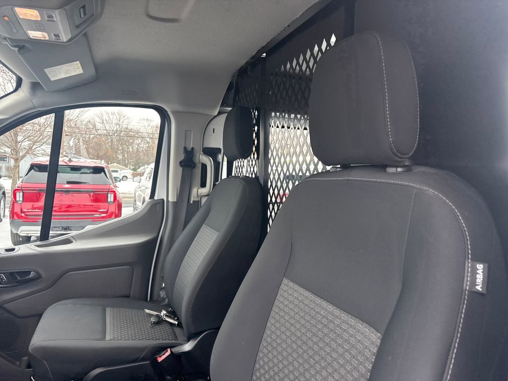 Used 2024 Ford Transit 250 Low Roof w/ Exterior Upgrade Package image 28