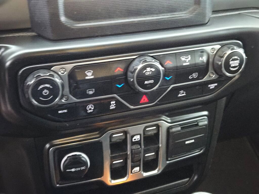 Used 2020 Jeep Gladiator Sport w/ Quick Order Package 24S image 25