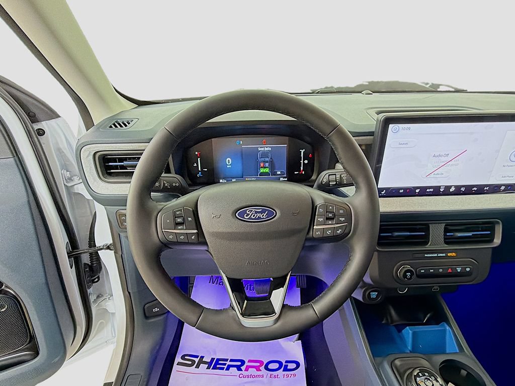 New 2026 Ford Maverick XLT w/ XLT Luxury Package FWD image 31