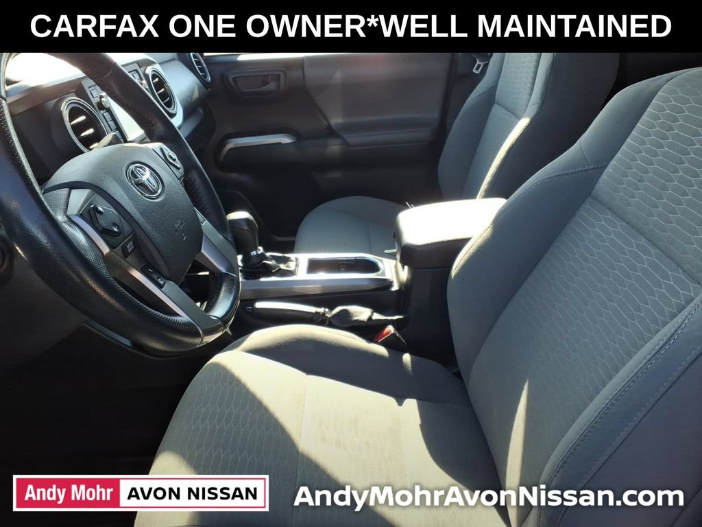 Used 2019 Toyota Tacoma SR5 AWD/4WD image 16