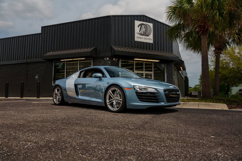 Used 2010 Audi R8 V8 AWD/4WD image 1