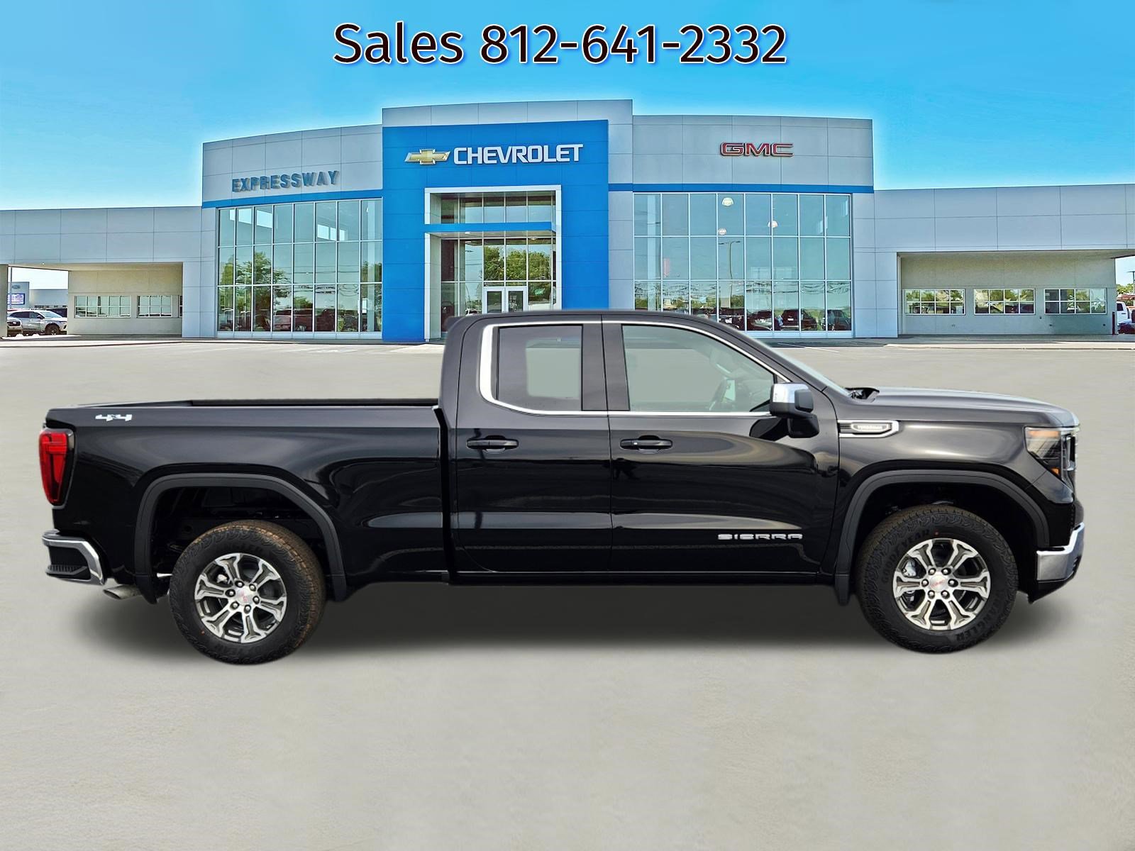 New 2026 GMC Sierra 1500 SLE image 5