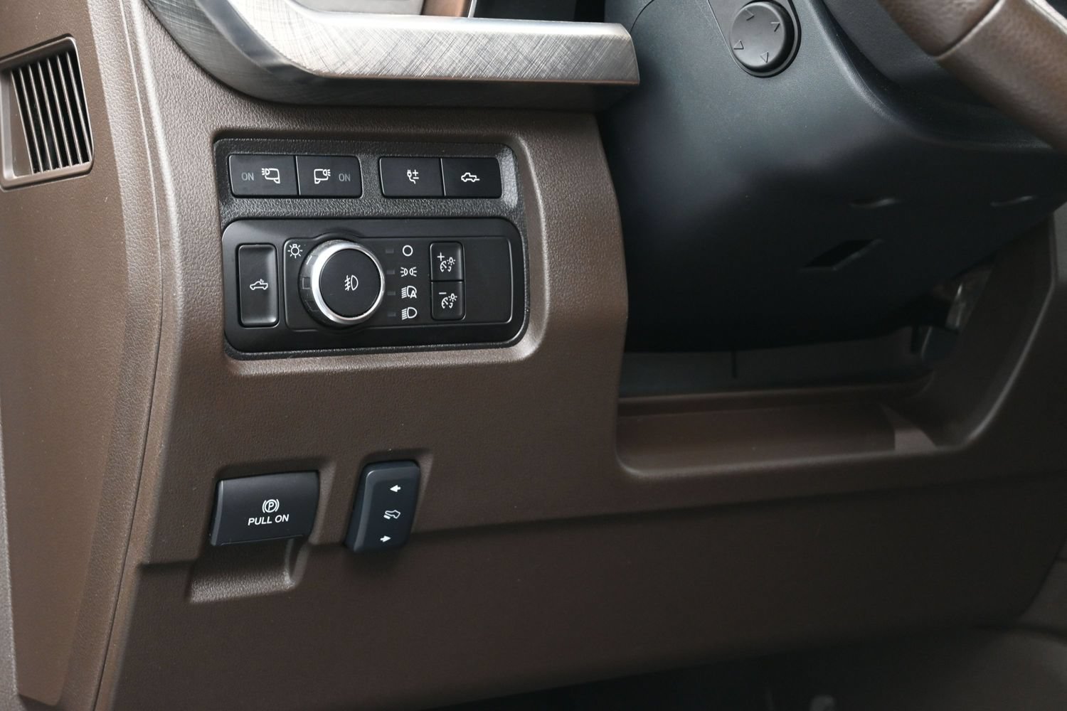 Used 2024 Ford F350 King Ranch AWD/4WD image 13
