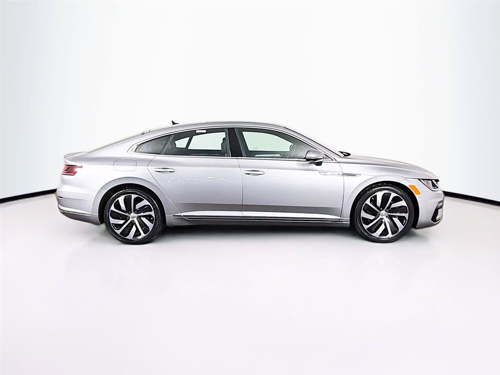 Used 2019 Volkswagen Arteon SEL Premium AWD/4WD image 12