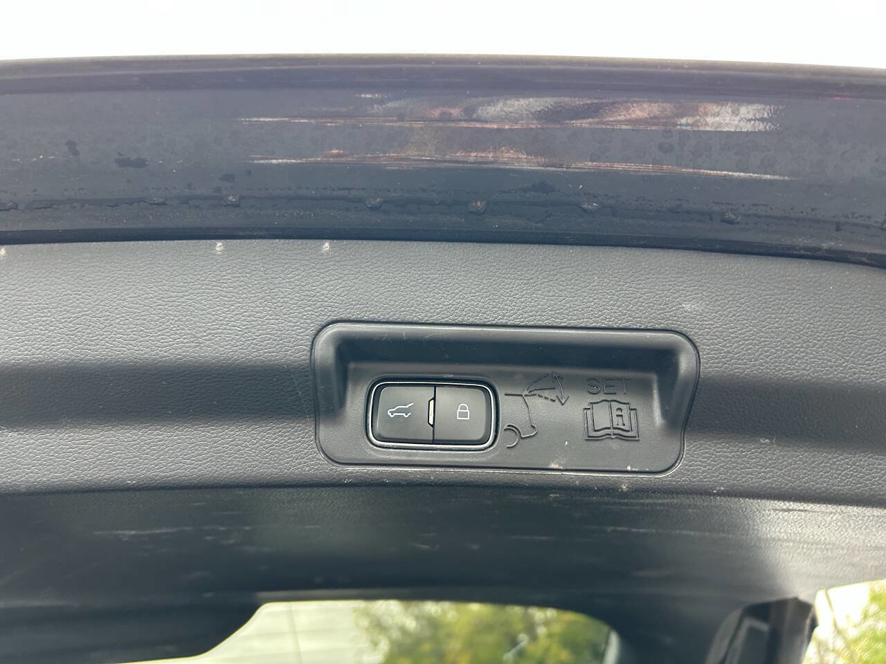 Used 2021 Ford Explorer XLT w/ Equipment Group 202A image 29