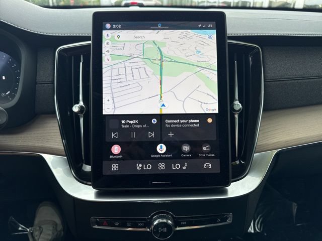 Certified 2025 Volvo XC90 B6 Plus AWD/4WD image 25