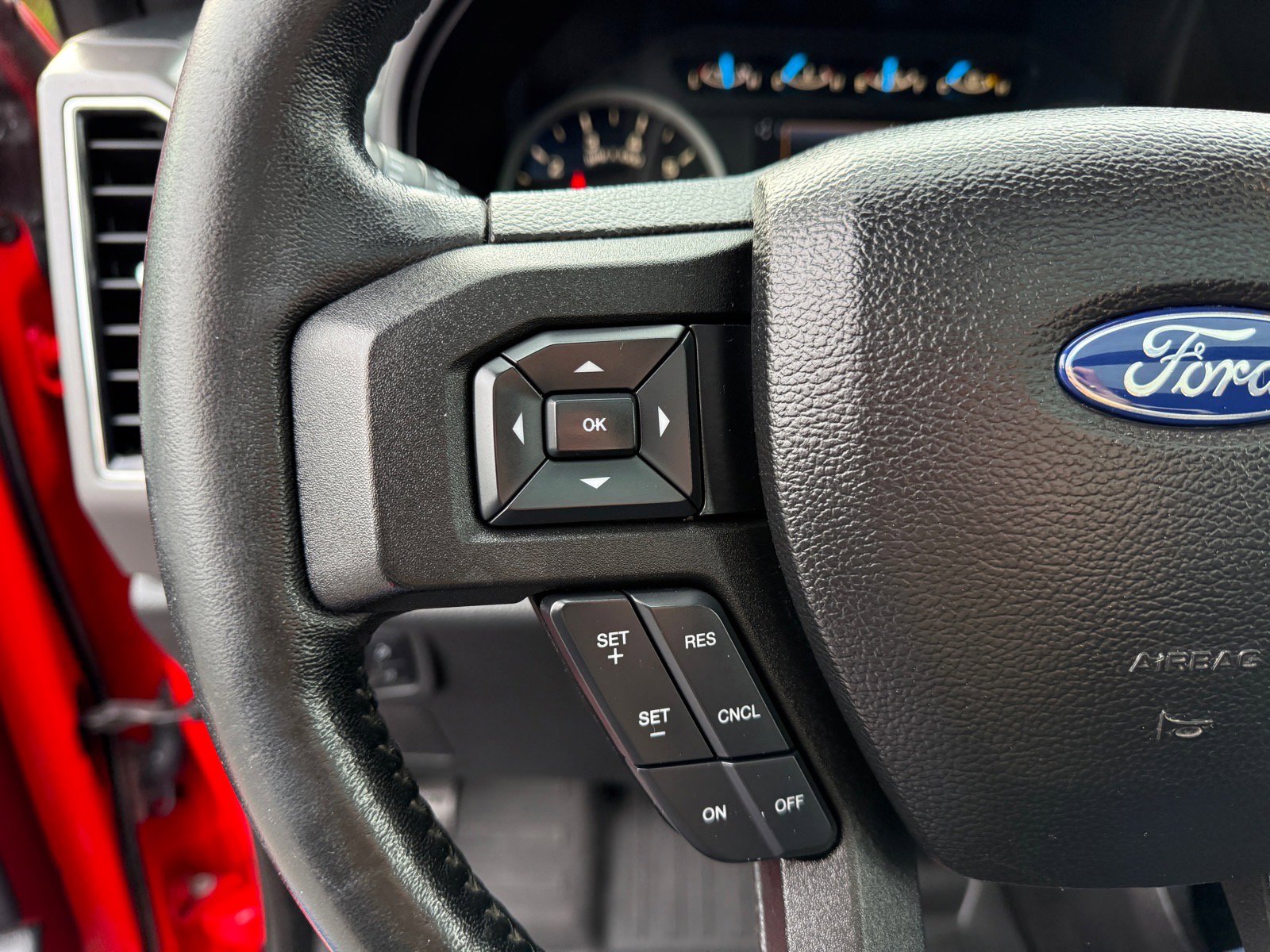 Used 2017 Ford F150 XLT w/ Equipment Group 302A Luxury RWD image 33