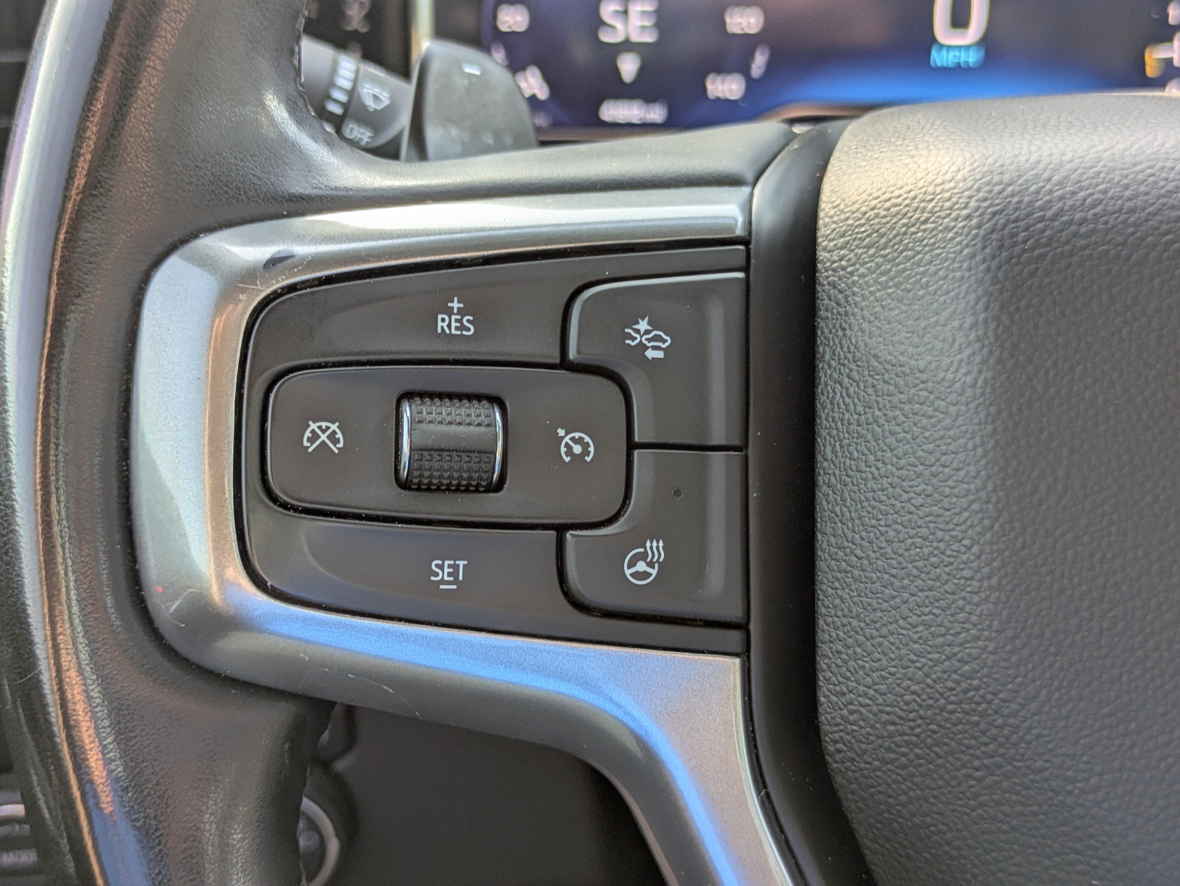 Used 2024 Chevrolet Silverado 1500 LT Trail Boss AWD/4WD image 15