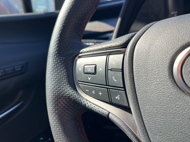 Used 2024 Lexus UX 250h F Sport image 38