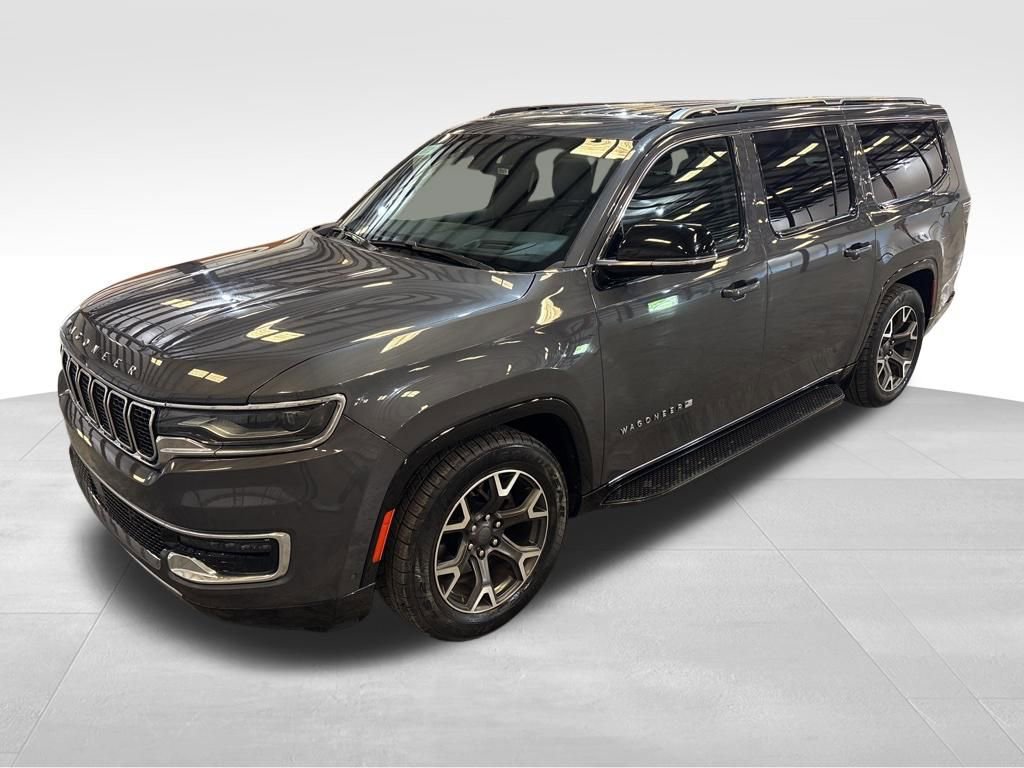 Used 2024 Jeep Wagoneer L Series III w/ Flexible Seating Group image 9