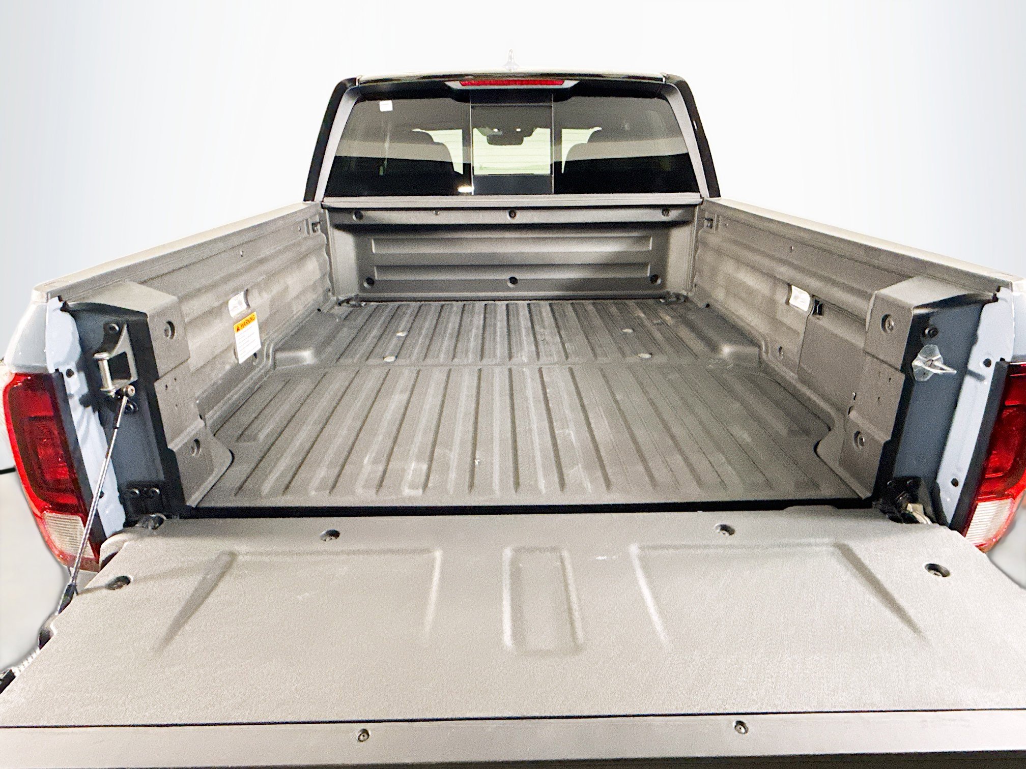 Used 2025 Honda Ridgeline Black Edition image 35