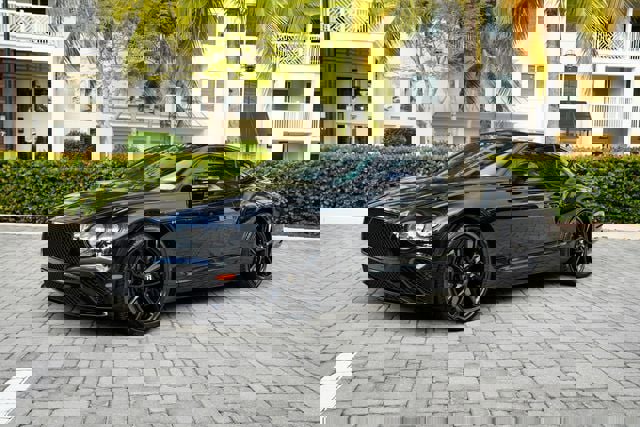 Used 2020 Bentley Continental GT V8 image 9