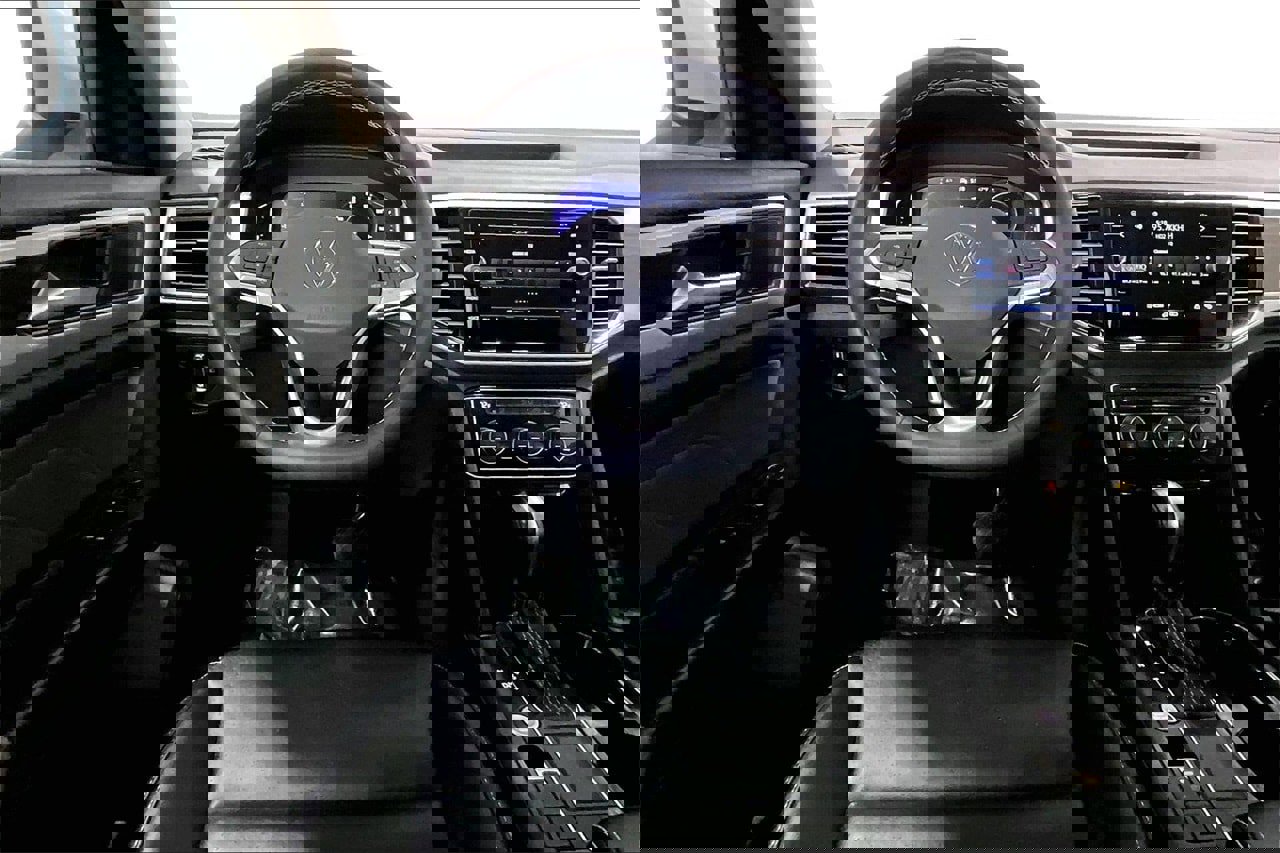 Used 2022 Volkswagen Atlas SE image 4