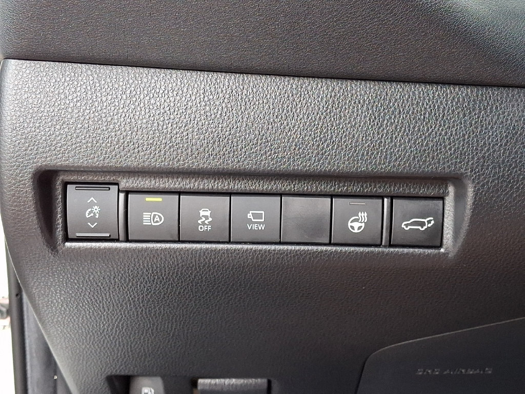 Certified 2021 Toyota Venza Limited w/ Advanced Technology Package AWD/4WD image 27