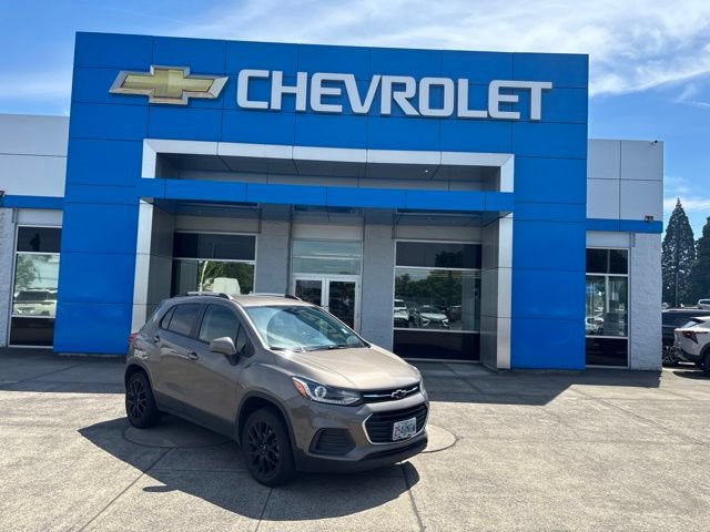 Used 2022 Chevrolet Trax LT w/ Sport Edition AWD/4WD image 1