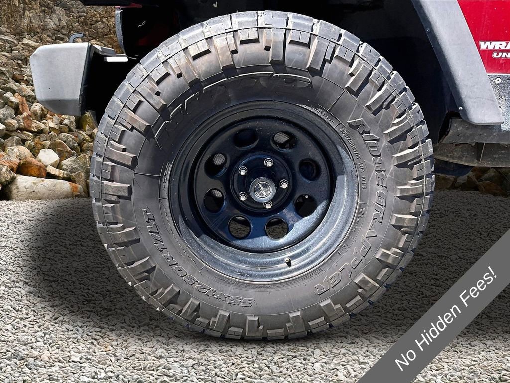 Used 2012 Jeep Wrangler Unlimited Rubicon w/ Connectivity Group AWD/4WD image 9