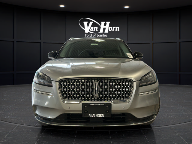 Used 2022 Lincoln Corsair Reserve w/ Equipment Group 201A AWD/4WD image 2