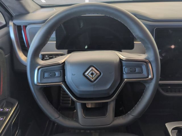 Used 2024 Rivian R1S Adventure image 21