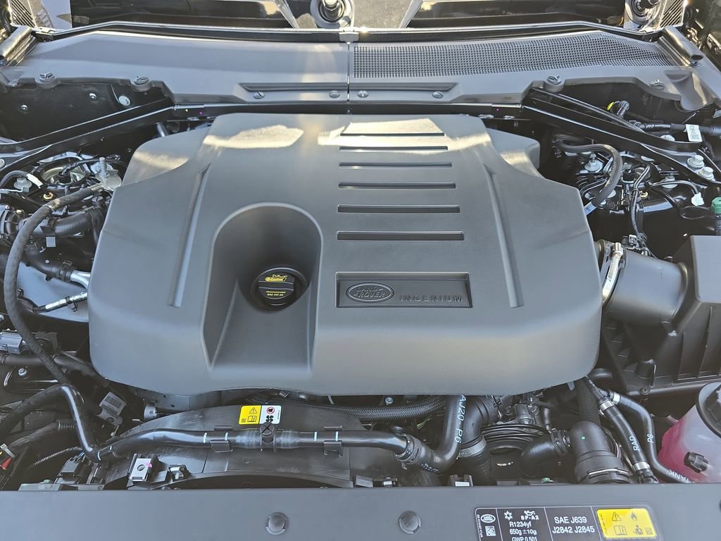 New 2026 Land Rover Defender 110 X-Dynamic SE AWD/4WD image 31