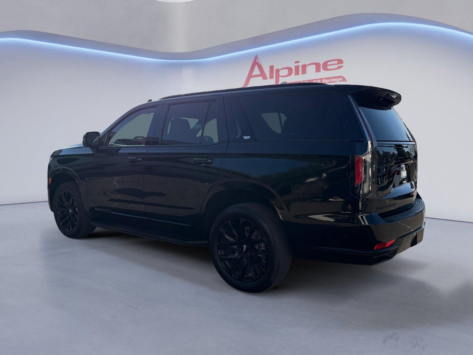Used 2024 Cadillac Escalade Sport w/ LPO, ONYX Package AWD/4WD image 3