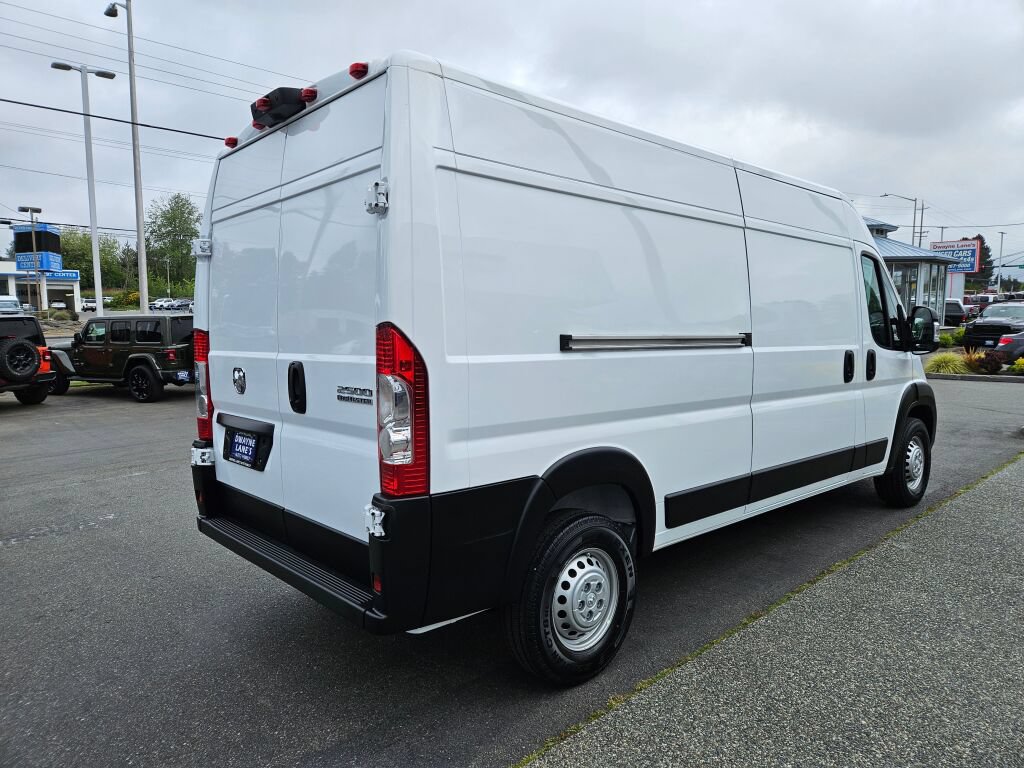 Used 2026 RAM ProMaster 2500 w/ Convenience Group FWD image 5