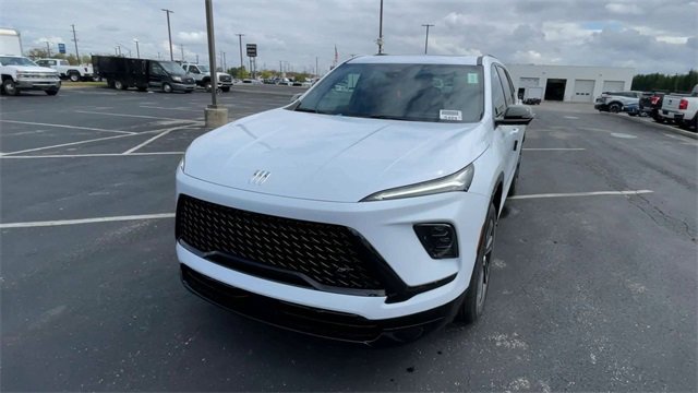 New 2026 Buick Enclave Sport Touring w/ Power Package image 5