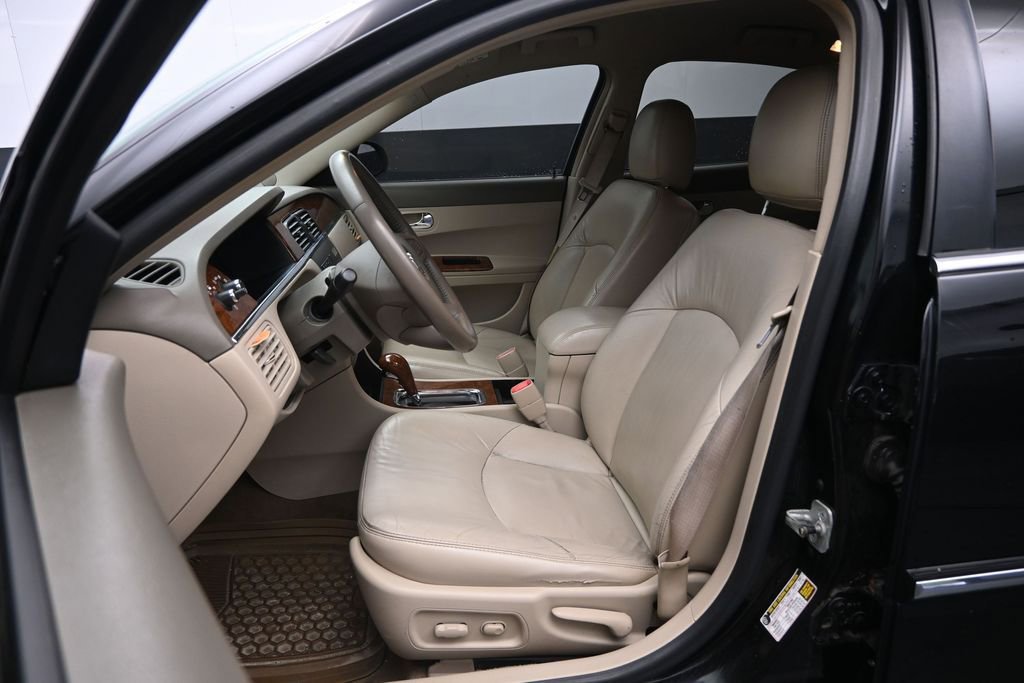 Used 2005 Buick LaCrosse CXL w/ Gold Convenience Package FWD image 18