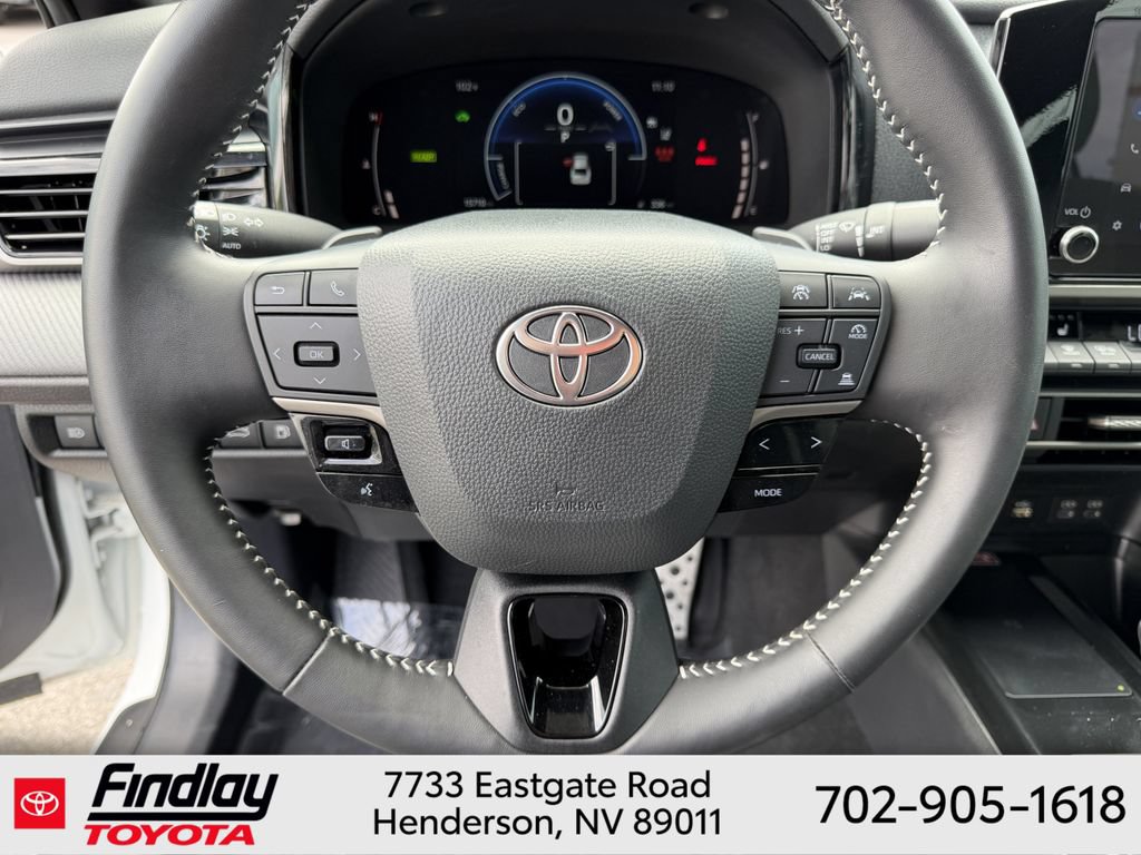 Used 2025 Toyota Camry SE AWD/4WD image 24