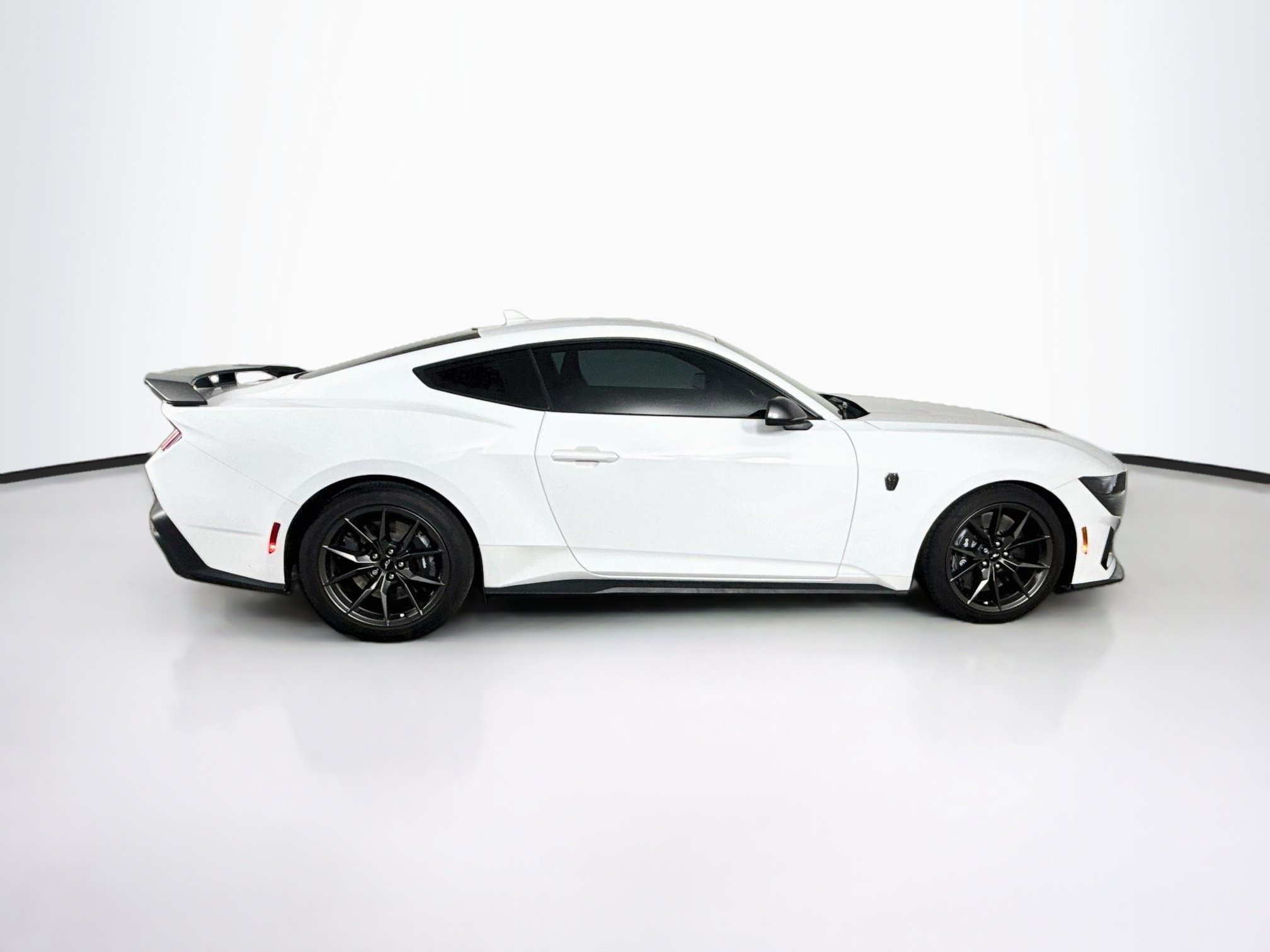 Used 2024 Ford Mustang Dark Horse RWD image 2