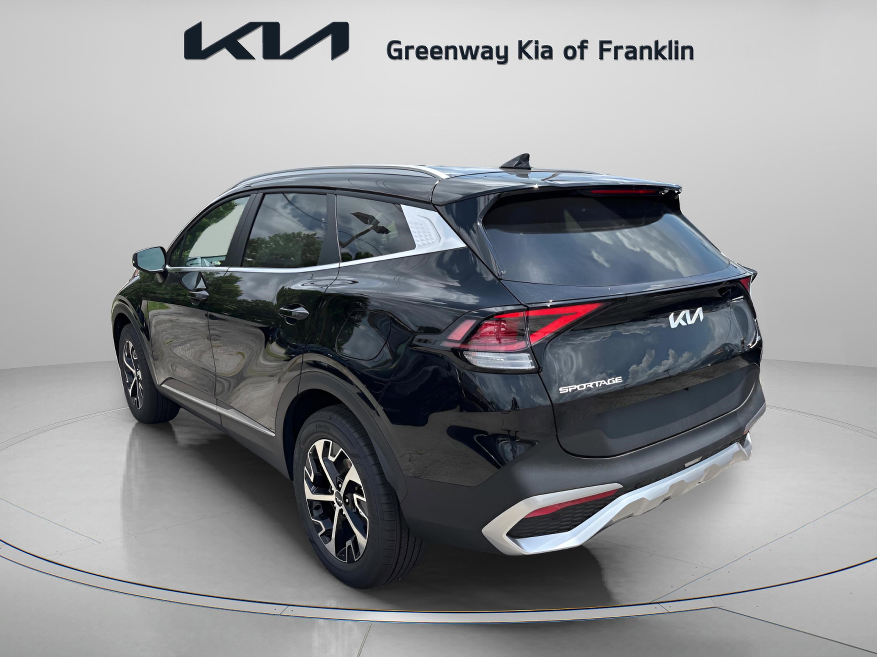 New 2025 Kia Sportage EX image 5